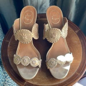 Jack Rogers Luccia Gold Leather Wedge Sandal 8.5